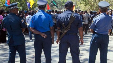 Ol PNG Polis ofisa (Foto ABC)